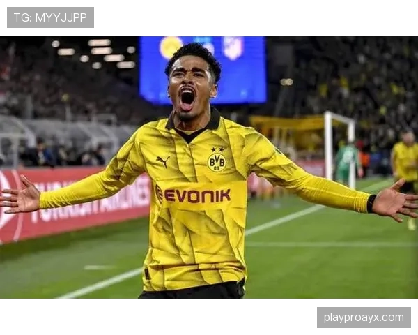 爱德华兹期待哈特斯在英超赛季中稳健发挥,备受瞩目 爱德华兹期待哈特斯在英超赛季中稳健发挥,备受瞩目